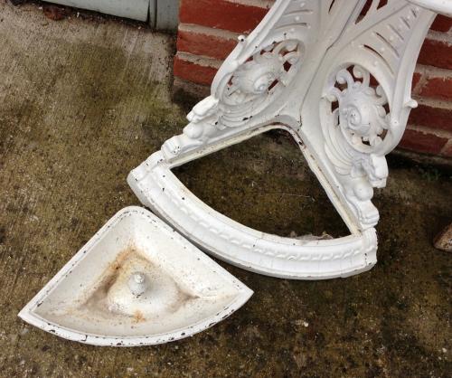 Victorian Cast Iron Umbrella Stand