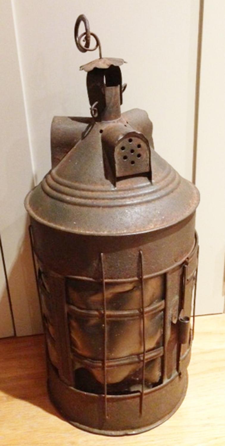Large 19th Cent Shepherd's Horn Lantern