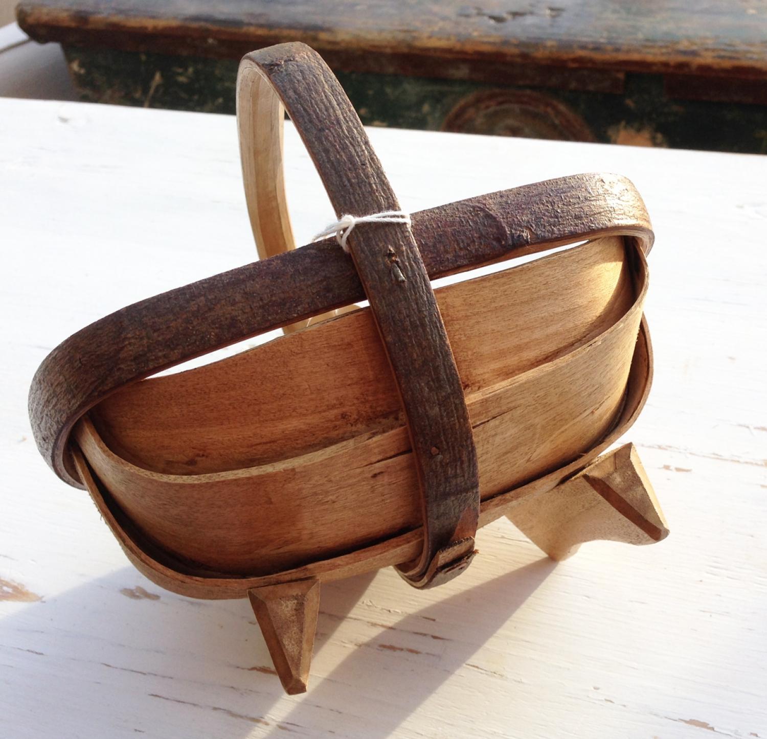 Small Sussex Egg Trug