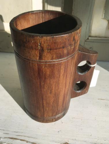 Victorian 1 Quart Seed Measure