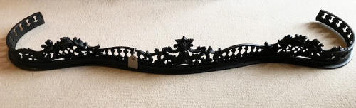 Victorian Serpentine Cast Iron Fender