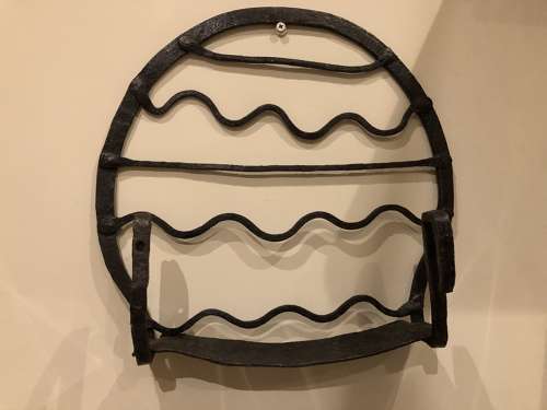 18th Cent Irish Harnen Stand