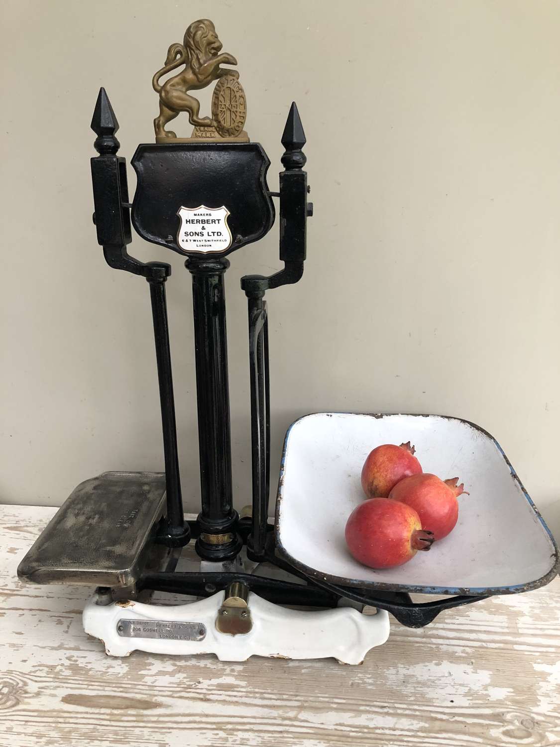 Edwardian Grocer's Scales