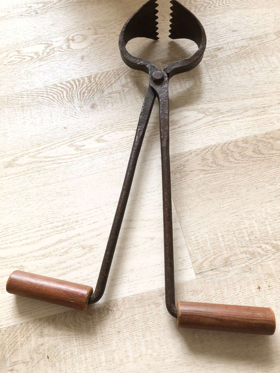 Cabbage Tongs