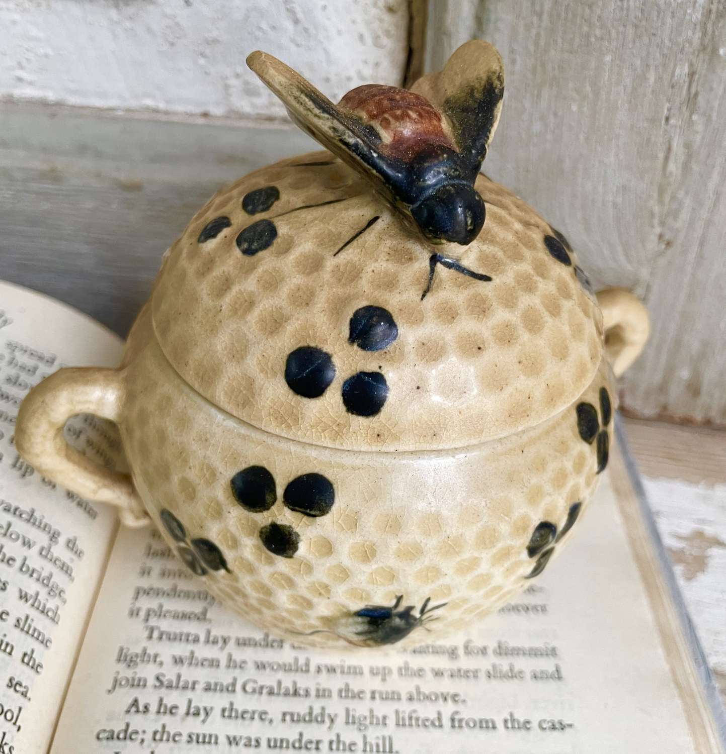 1930s Honey Pot