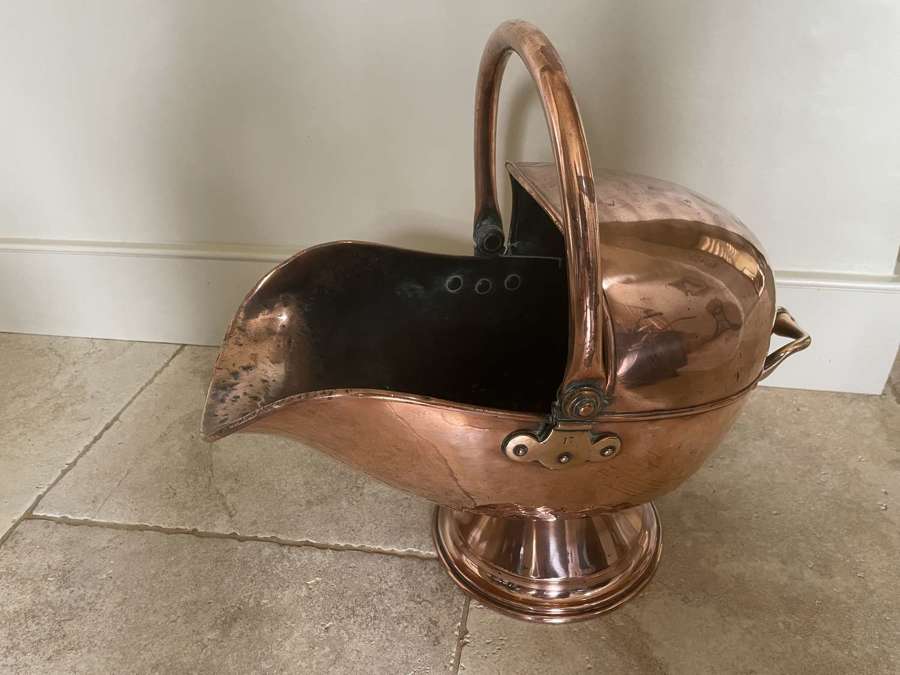 Quality 19th cent Copper Coal Bucket
