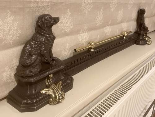19th Cent Sporting Dog Fender