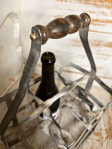 Particularly Nice Bottle Carrier