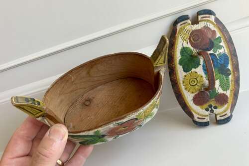 Exceptional, Scandinavian Painted Birch wood Box