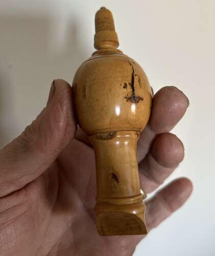 Antique, Treen Bird calls