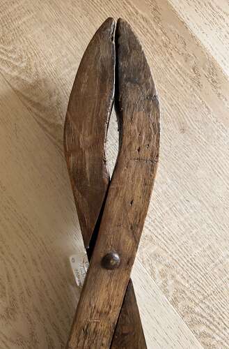 19th Cent Gardener's Thistle Tongs
