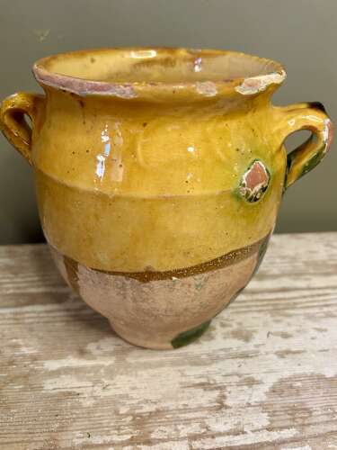 Small to Mid-Size Gold confit Pot