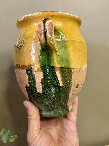 Small to Mid-Size Gold confit Pot