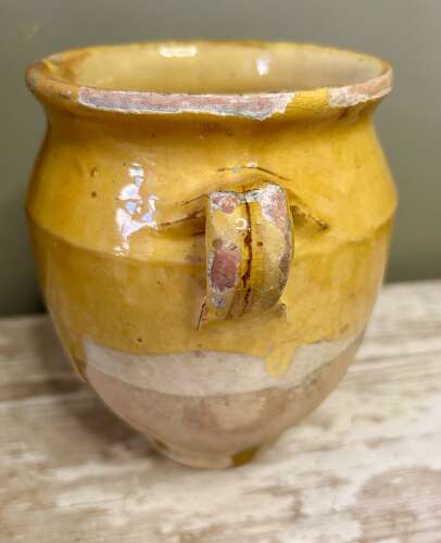 Small to Mid-Size Gold confit Pot