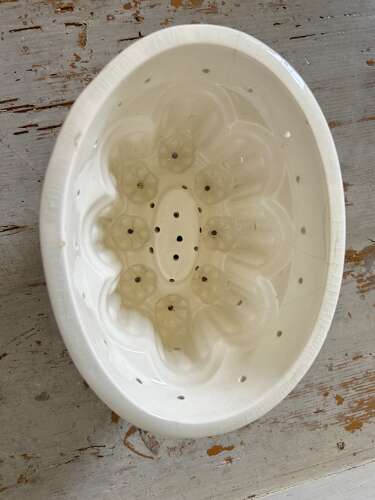 Scarce, Victorian Curd Mould