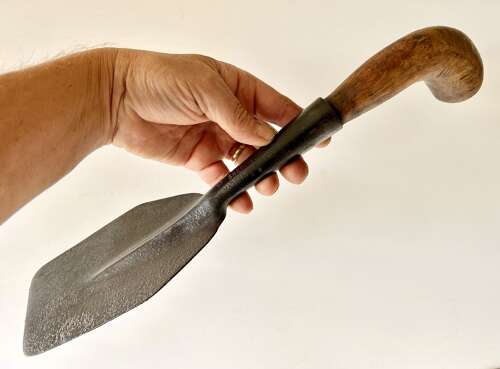 Skelton Size-3 Strawberry Trowel