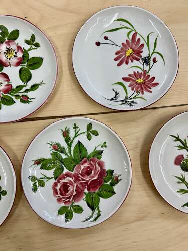 Wemyss Ware Bovey Flowers Plates