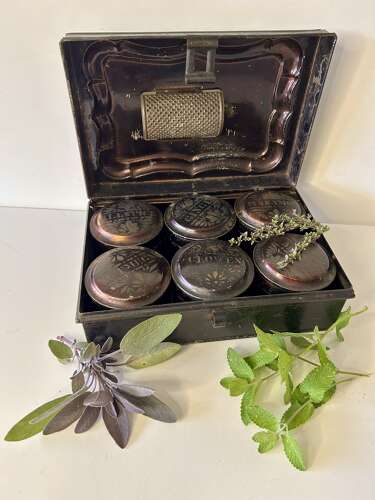 Victorian Spice Tin (complete)