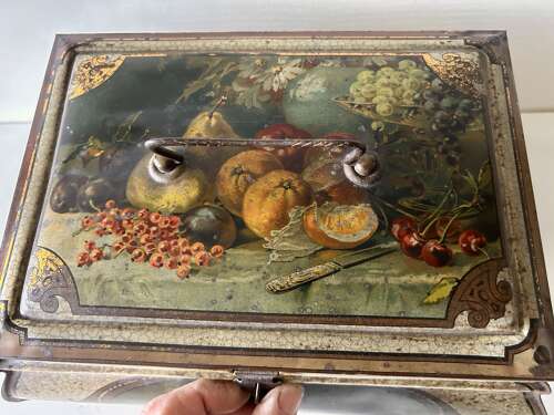 Large Victorian Toleware 'Casket' Tin