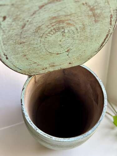 19th Cent Loop-Backed Salt Box